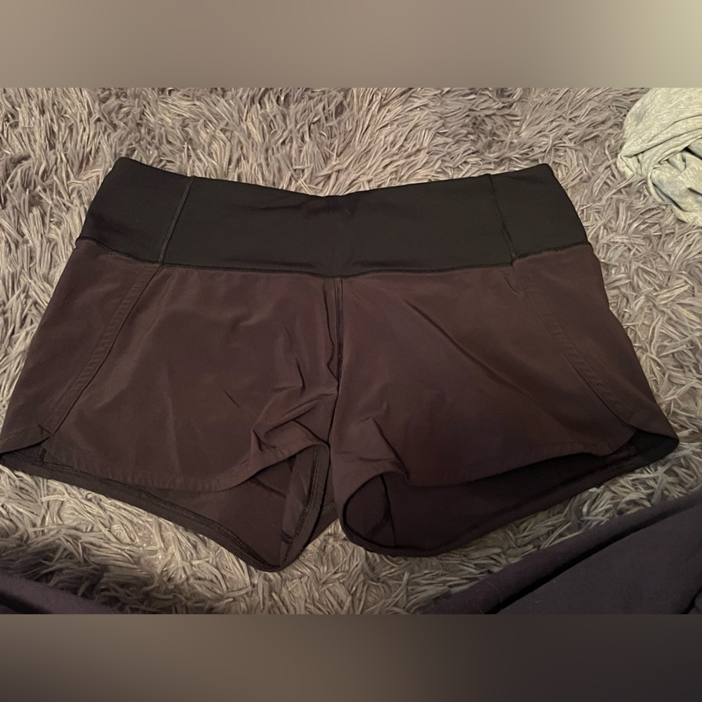 Lululemon speed up low rise shorts